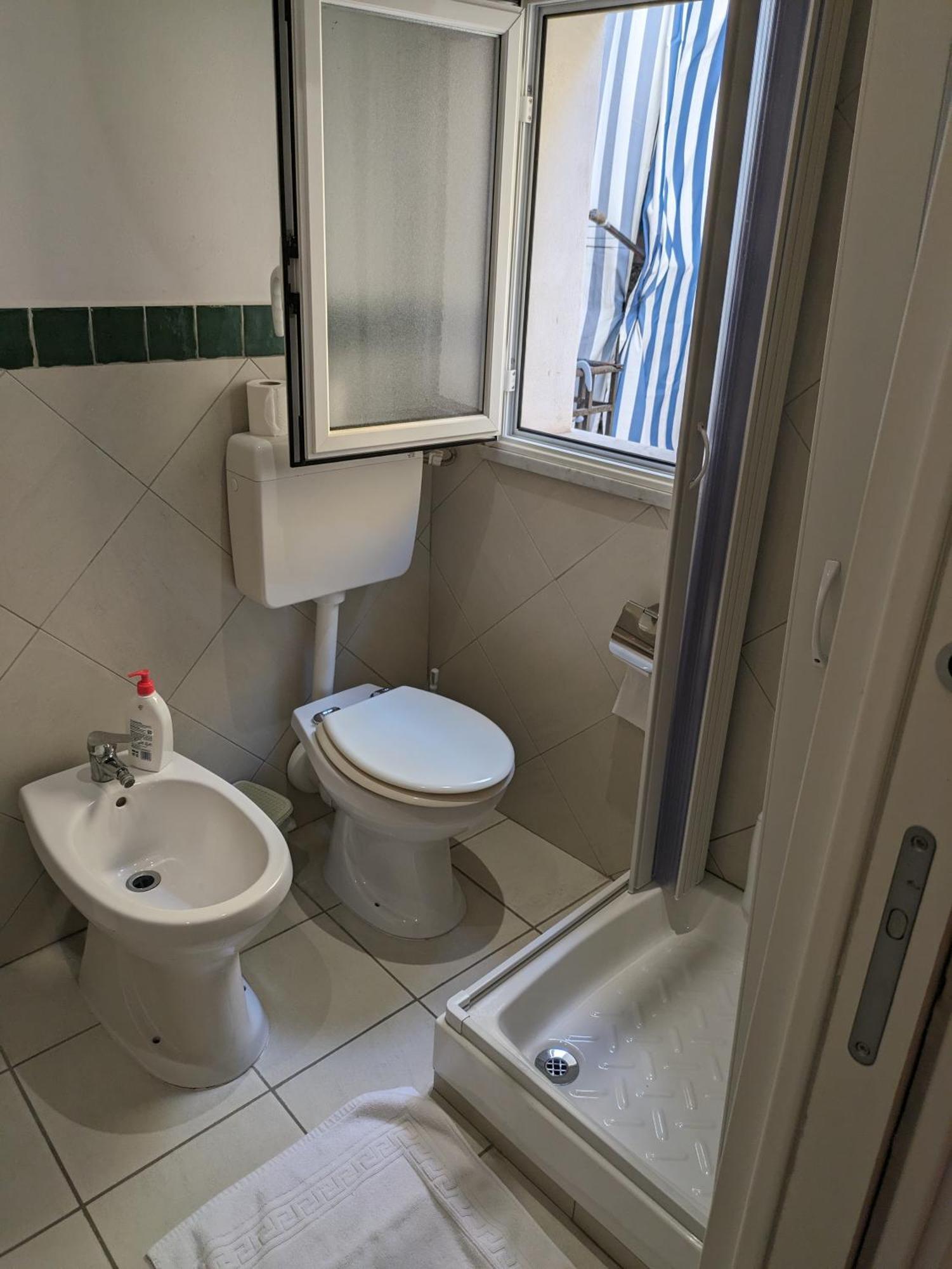 Atoca3 Casa Vacanze - Vedi Anche Atoca1 E Atoca2 Palermo Eksteriør billede